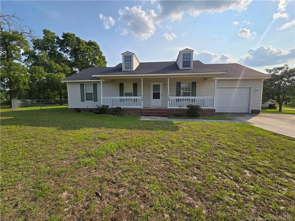 108 Laura Lane Raeford, NC 28376