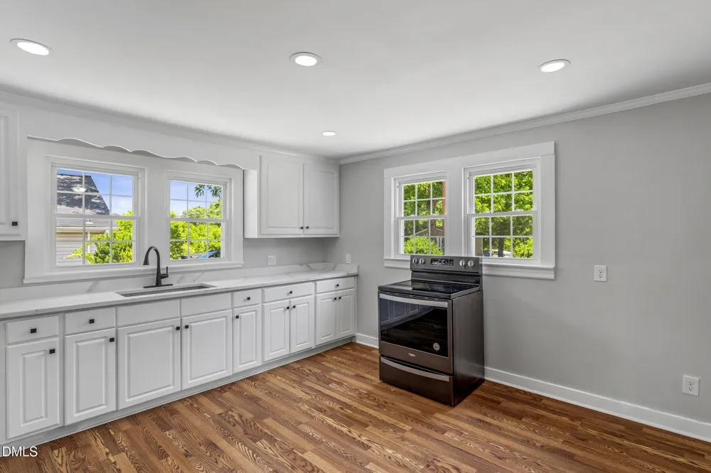 3111 Lucas Street Elon, NC 27244