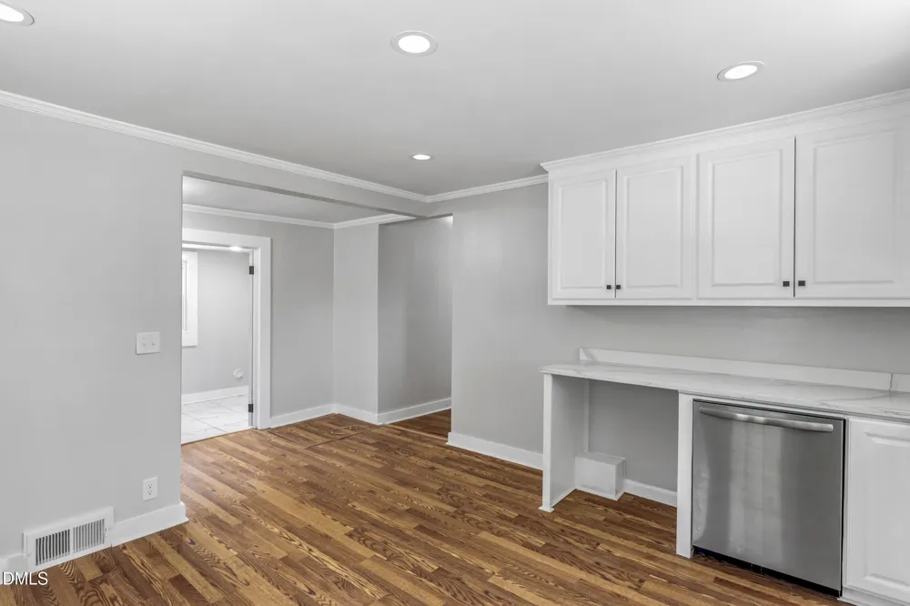 3111 Lucas Street Elon, NC 27244