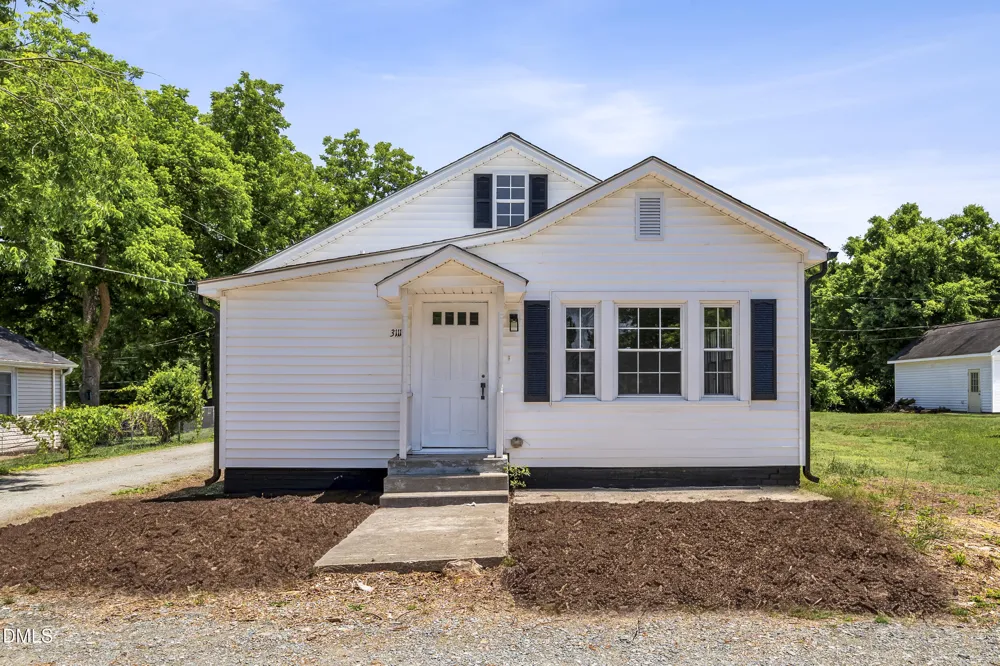 3111 Lucas Street Elon, NC 27244