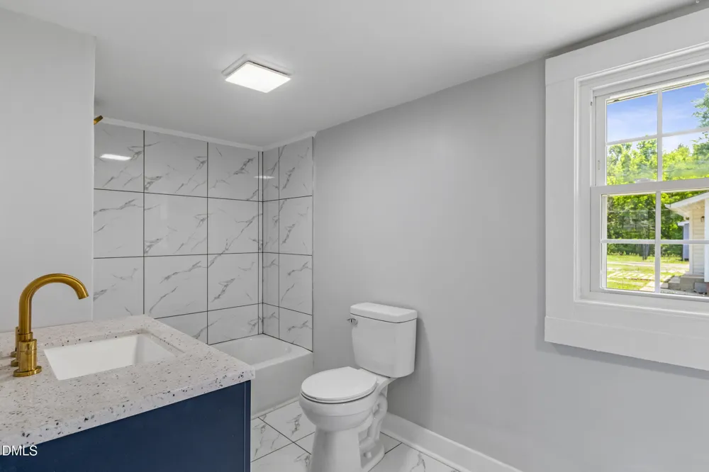 3111 Lucas Street Elon, NC 27244