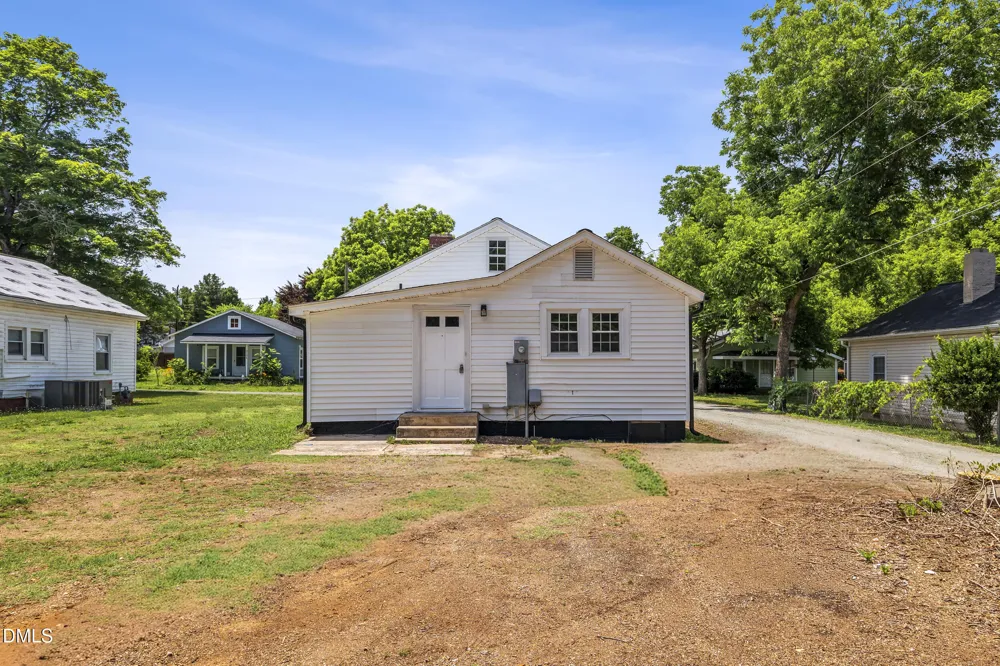 3111 Lucas Street Elon, NC 27244