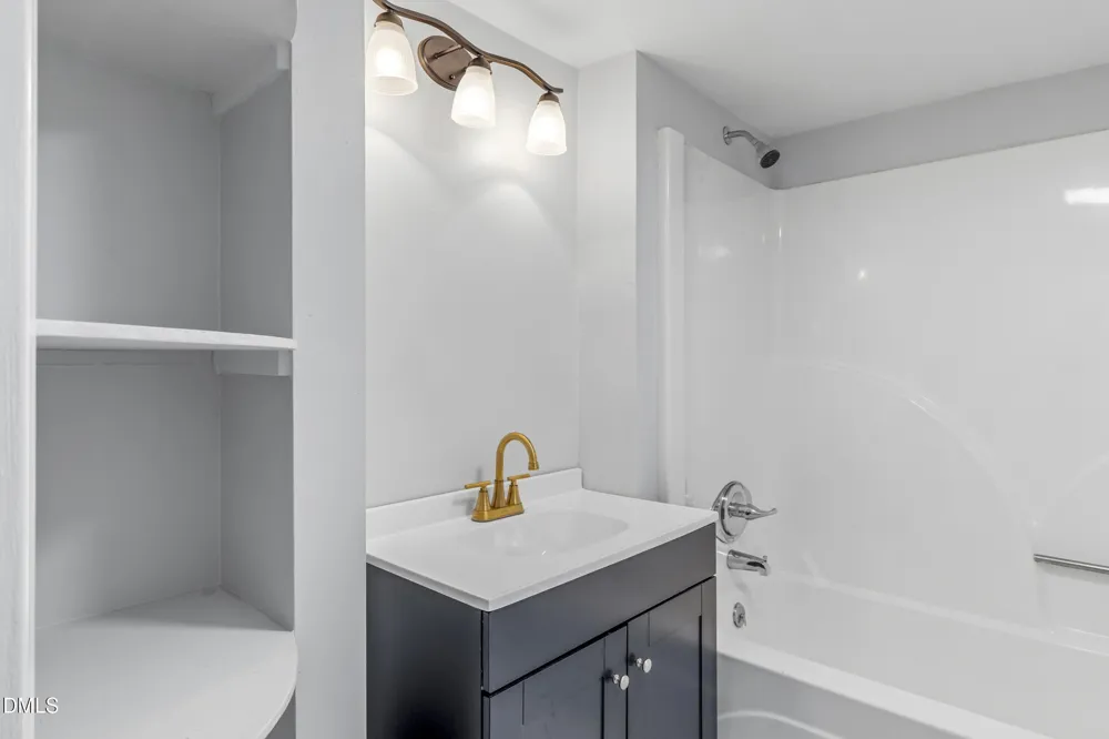 3111 Lucas Street Elon, NC 27244