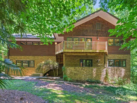 17928 Pages Pond Court