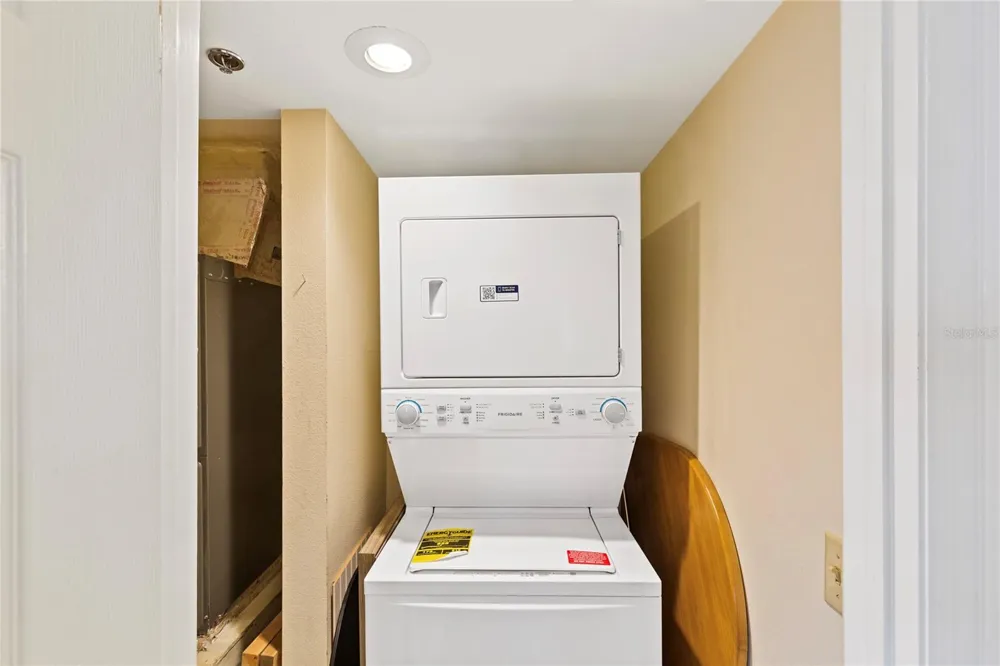 2209 UTOPIAN DRIVE E #307 Clearwater, FL 33763