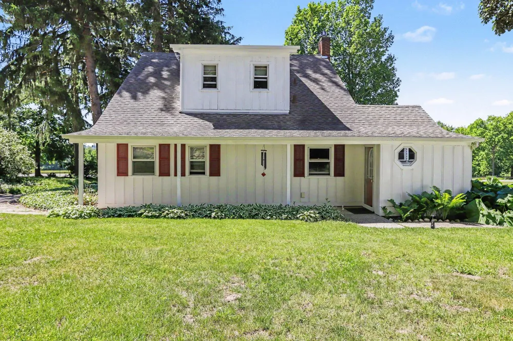 3189 125th Avenue Allegan, MI 49010