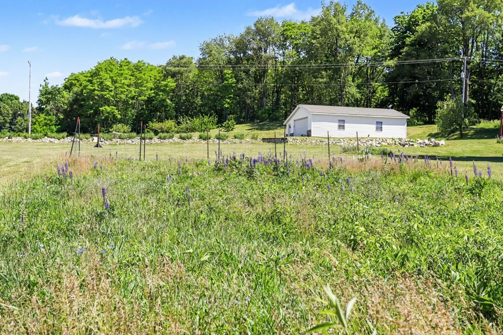 3189 125th Avenue Allegan, MI 49010