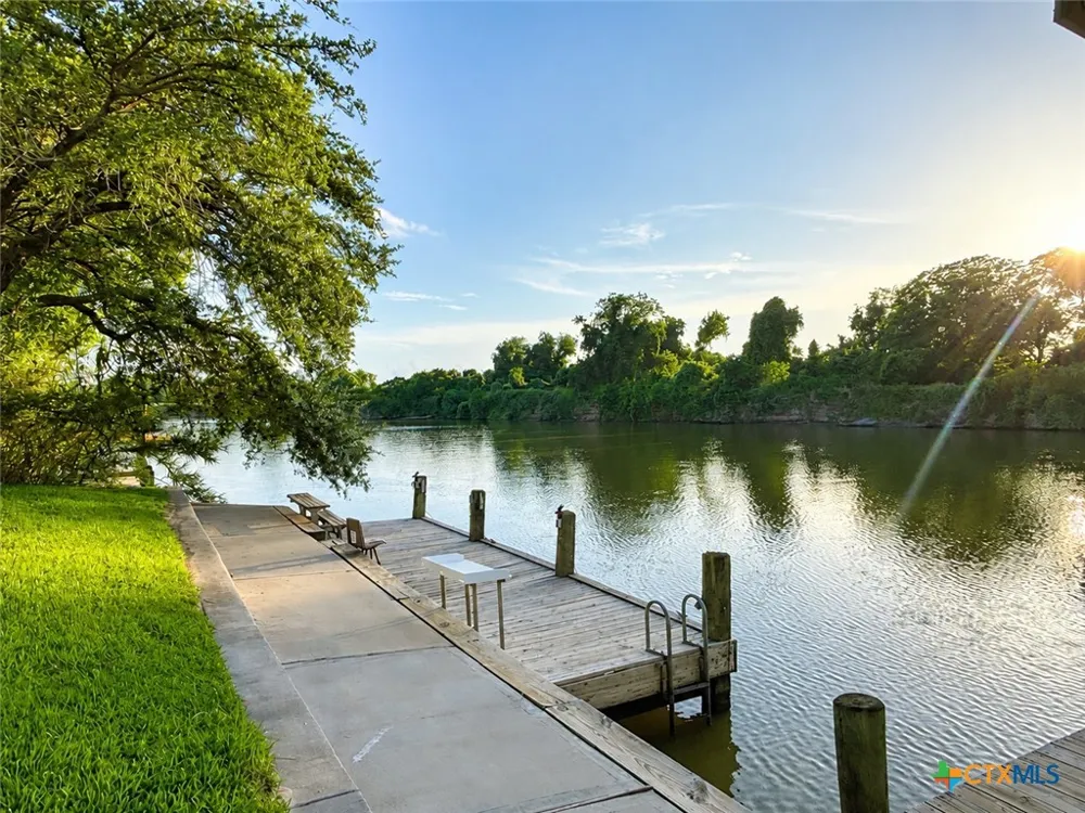 129 Selkirk Drive Bay City, TX 77414