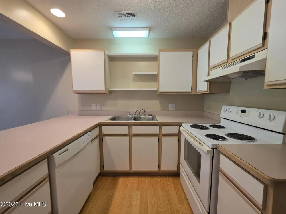 113 Craig Drive #B Emerald Isle, NC 28594