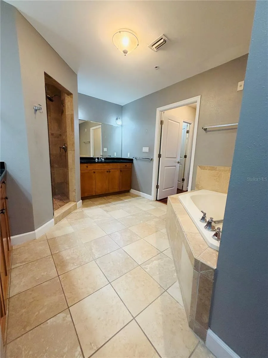 2305 EDGEWATER DRIVE #1708 Orlando, FL 32804