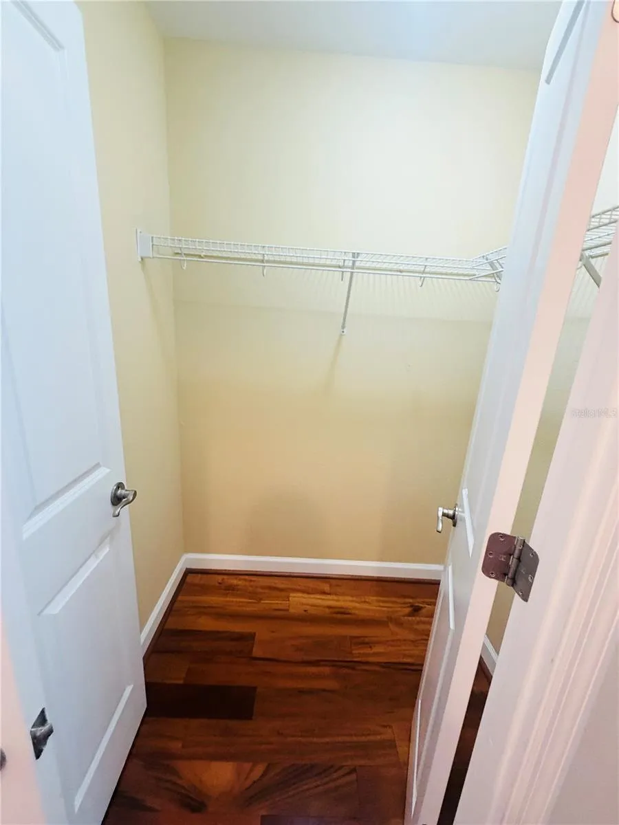 2305 EDGEWATER DRIVE #1708 Orlando, FL 32804