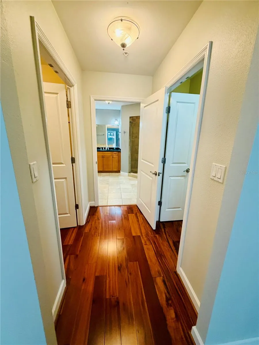 2305 EDGEWATER DRIVE #1708 Orlando, FL 32804