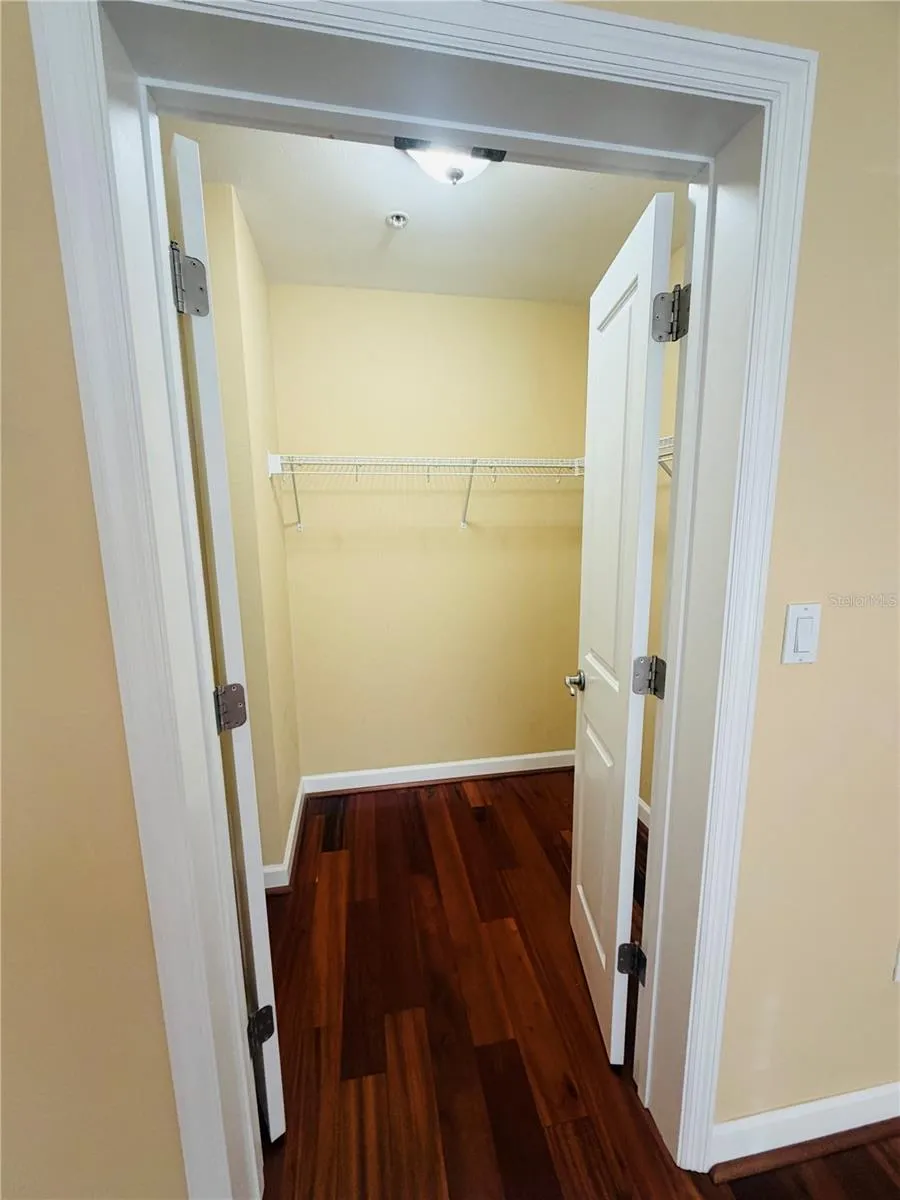 2305 EDGEWATER DRIVE #1708 Orlando, FL 32804