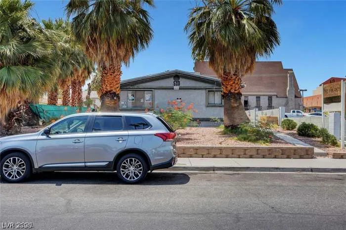 510 S 10th Street Las Vegas, NV 89101