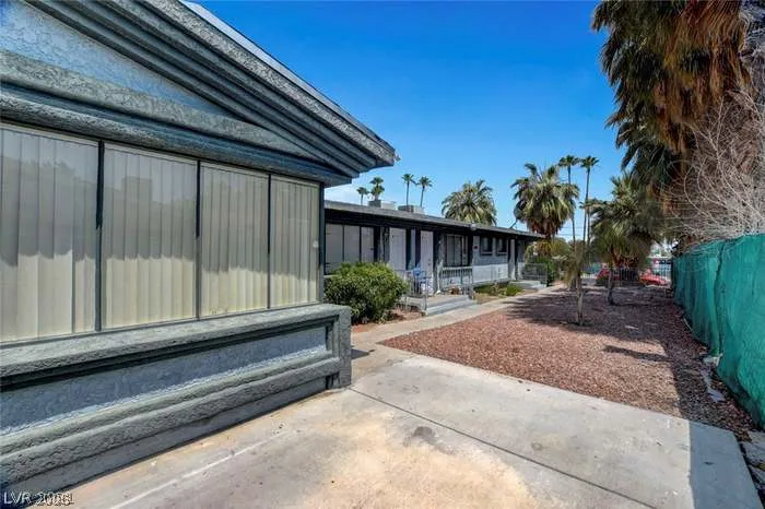 510 S 10th Street Las Vegas, NV 89101