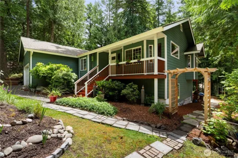 72 Sayward Lane