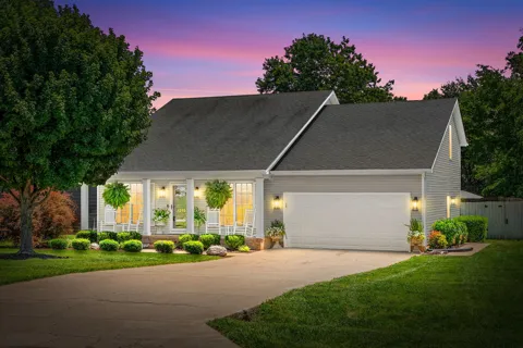 1215 Bark Ridge Cir