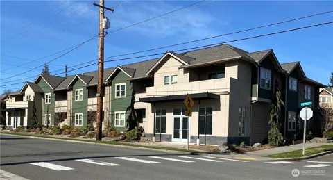 502 First Street #208