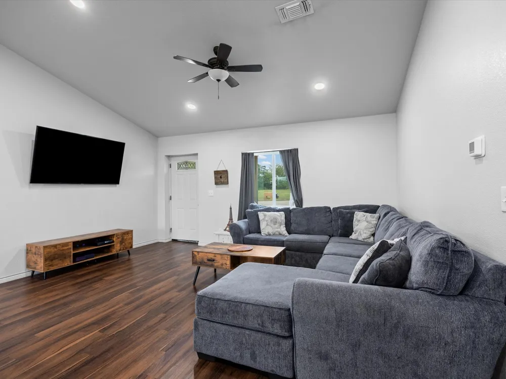 106 Edith Street Bowie, TX 76230