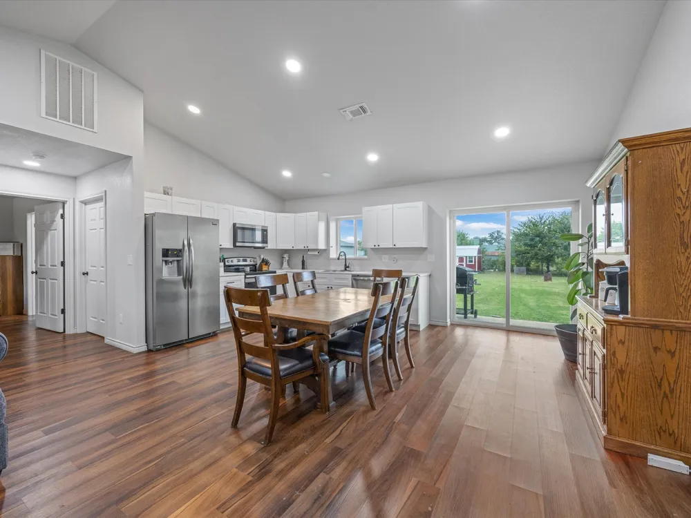 106 Edith Street Bowie, TX 76230