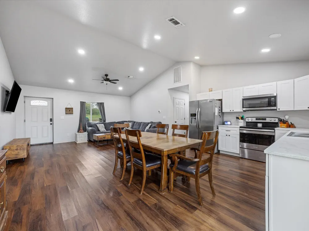 106 Edith Street Bowie, TX 76230