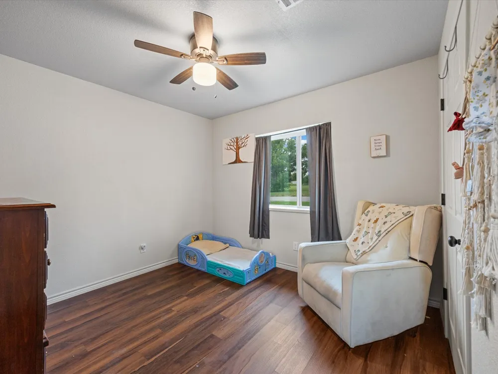 106 Edith Street Bowie, TX 76230