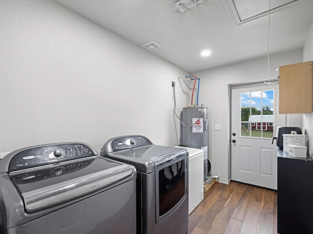 106 Edith Street Bowie, TX 76230