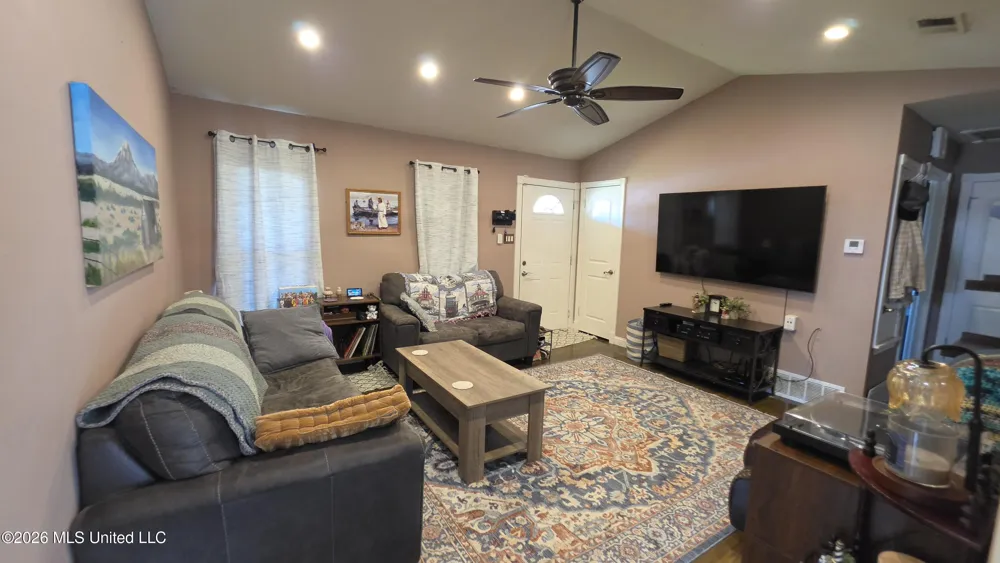 4215 Highgate Drive Horn Lake, MS 38637