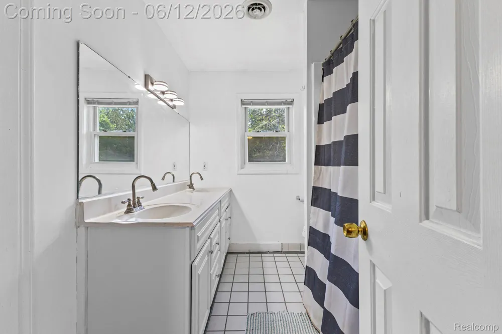 11050 Old Orchard Court Roscommon Township, MI 48653