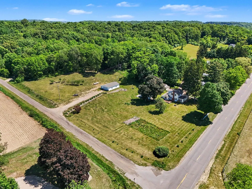 3189 125th Avenue Monterey Township, MI 49010