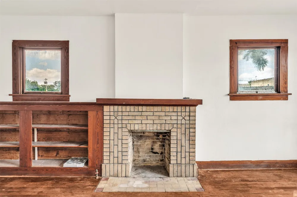 210 S 5th Street Gatesville, TX 76528