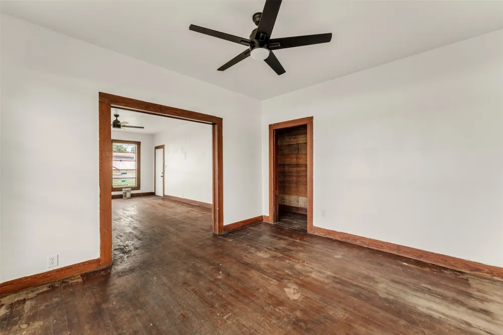 210 S 5th Street Gatesville, TX 76528