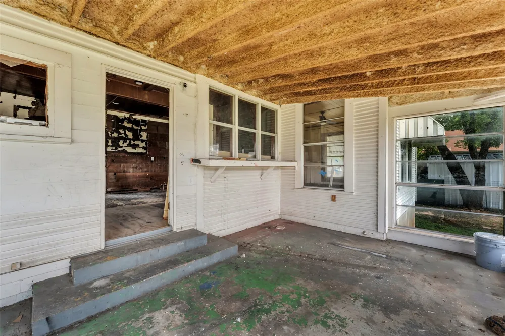 210 S 5th Street Gatesville, TX 76528