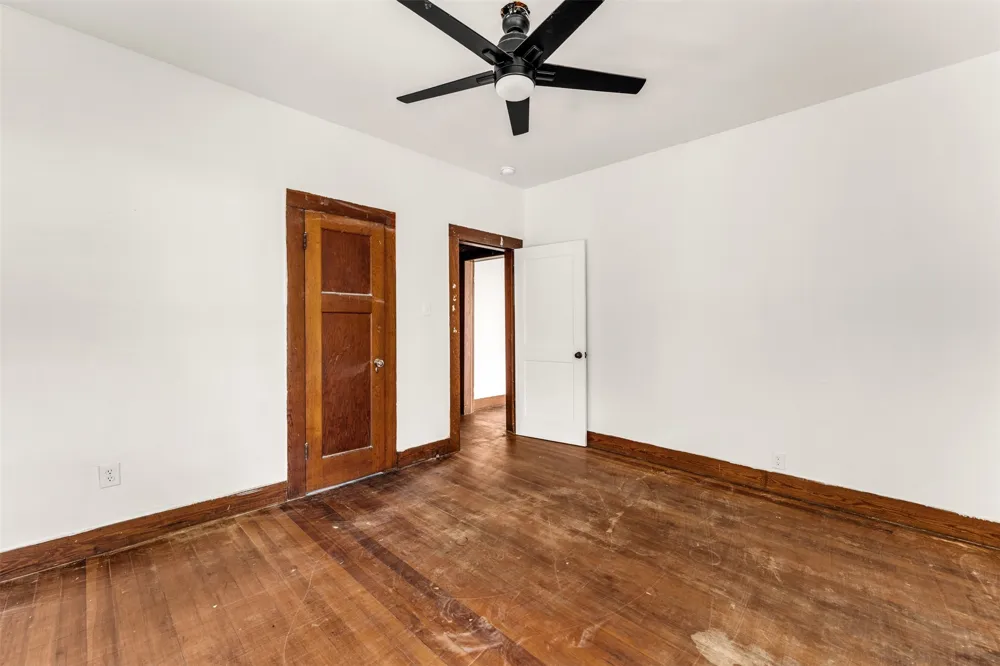 210 S 5th Street Gatesville, TX 76528