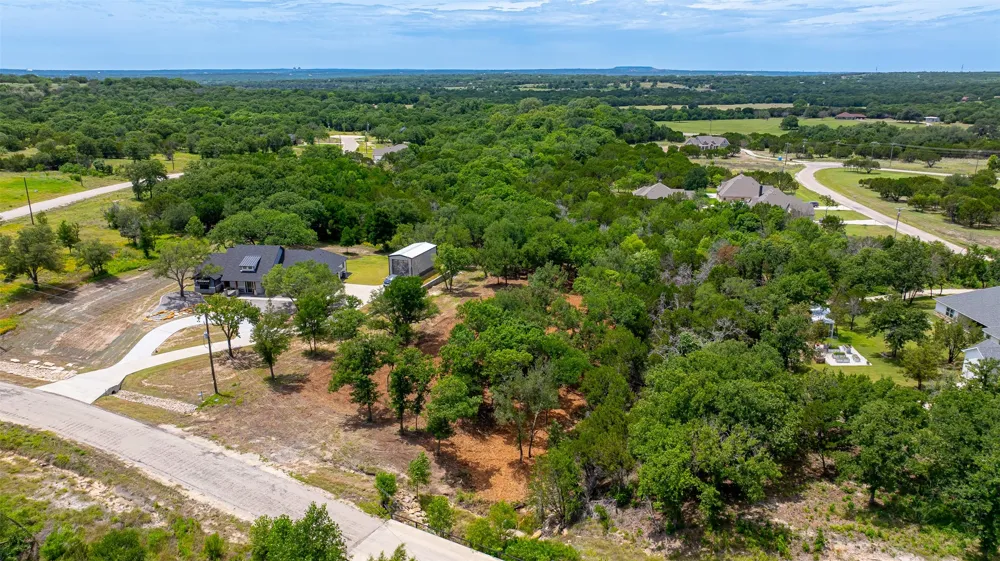 1018 Creek Crossing Road Glen Rose, TX 76070