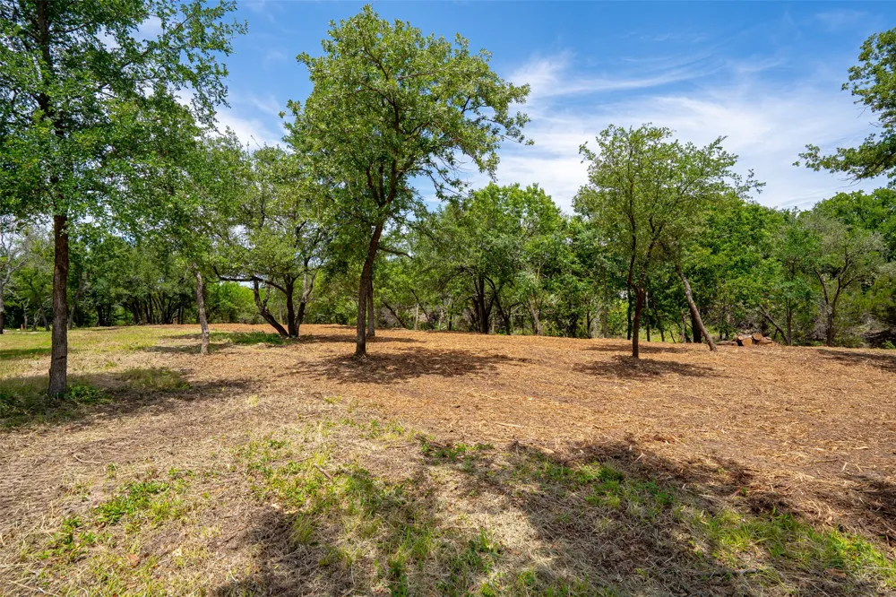 1018 Creek Crossing Road Glen Rose, TX 76070