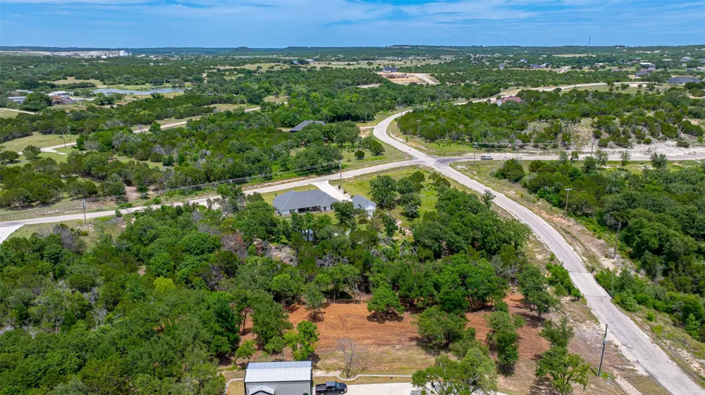 1018 Creek Crossing Road Glen Rose, TX 76070
