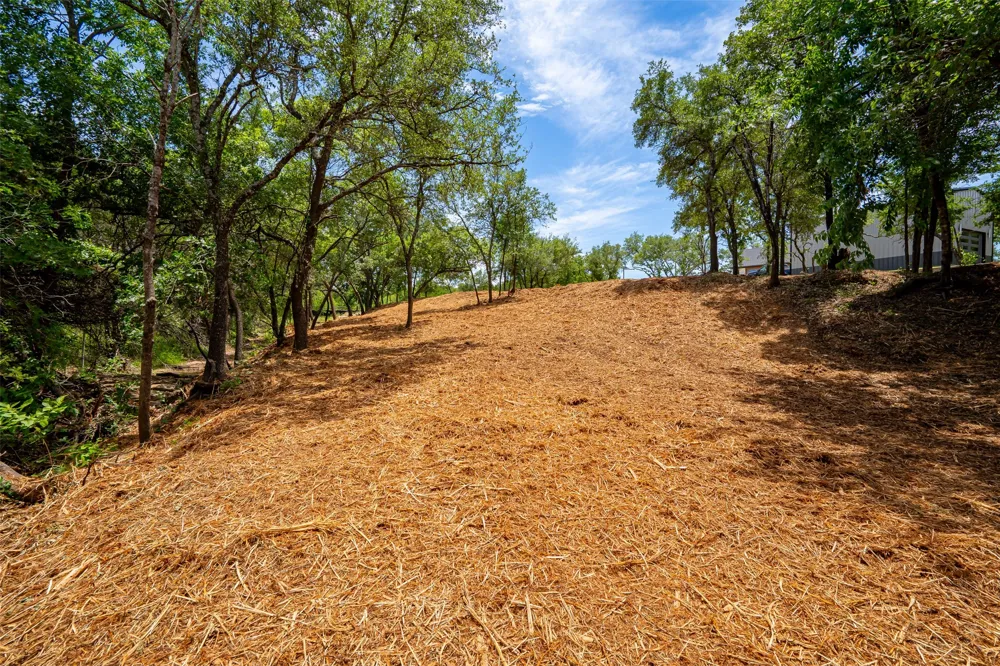 1018 Creek Crossing Road Glen Rose, TX 76070