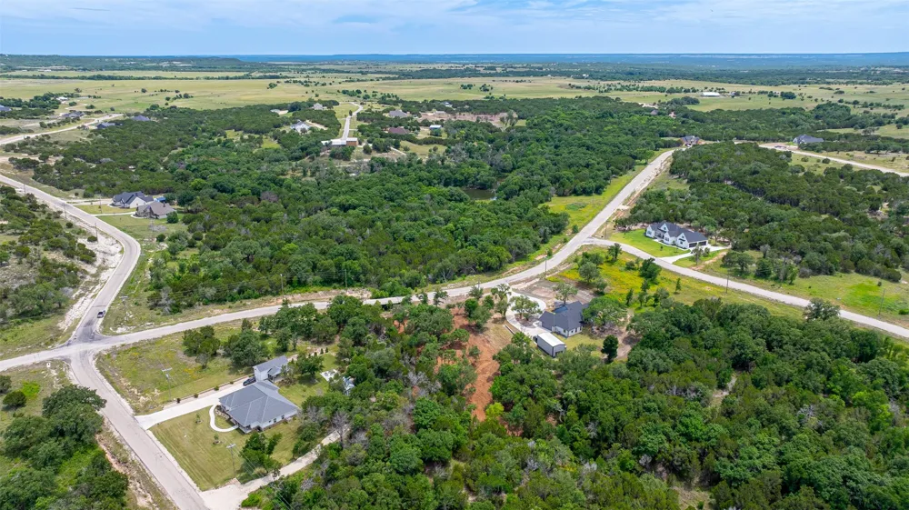 1018 Creek Crossing Road Glen Rose, TX 76070