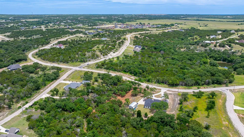 1018 Creek Crossing Road Glen Rose, TX 76070