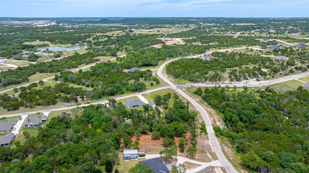 1018 Creek Crossing Road Glen Rose, TX 76070
