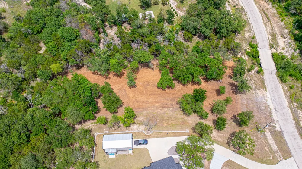 1018 Creek Crossing Road Glen Rose, TX 76070