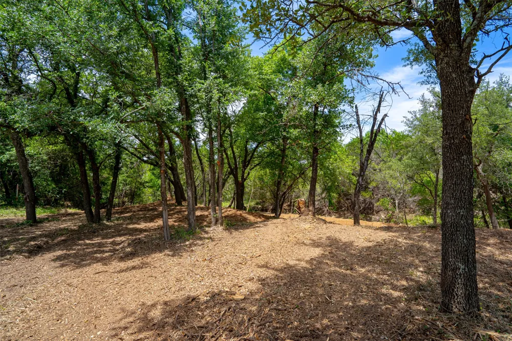 1018 Creek Crossing Road Glen Rose, TX 76070