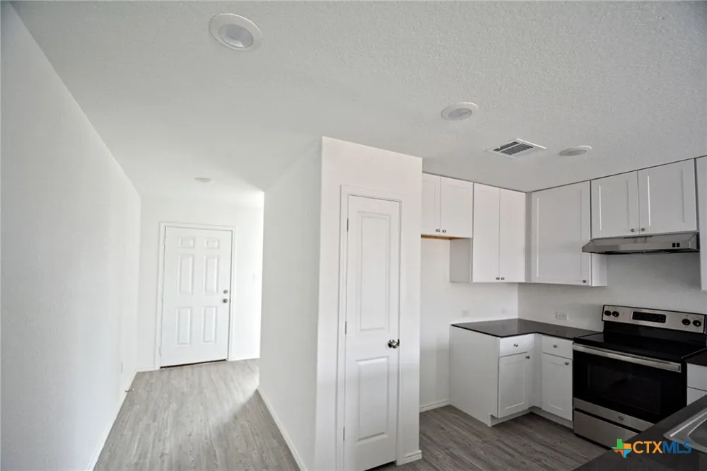 3812 Far Horizon Seguin, TX 78155