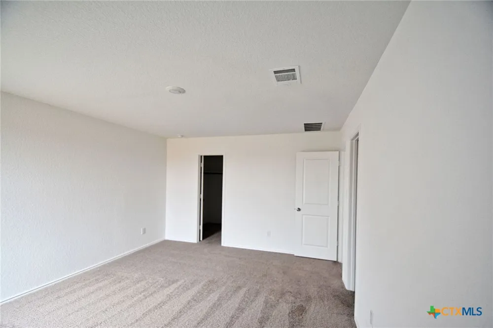 3812 Far Horizon Seguin, TX 78155