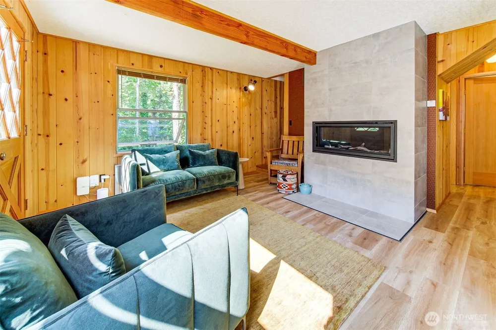64464 NE 180th Street Baring, WA 98224