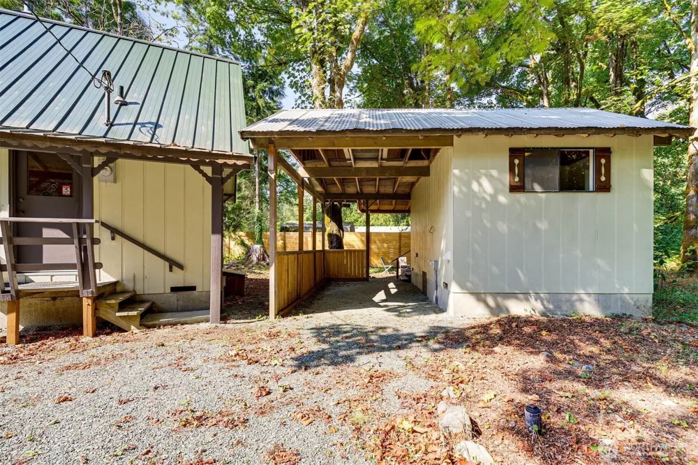 64464 NE 180th Street Baring, WA 98224