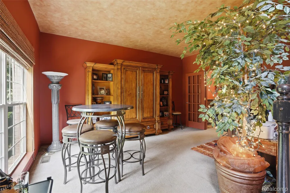2790 Pine Bluffs Ct. Highland Charter Township, MI 48357
