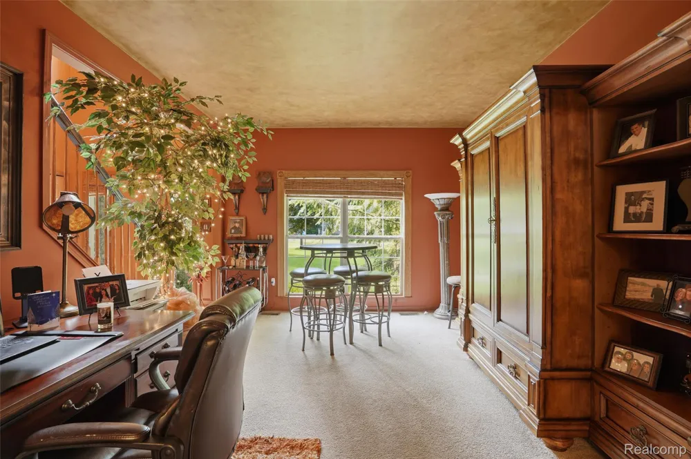 2790 Pine Bluffs Ct. Highland Charter Township, MI 48357