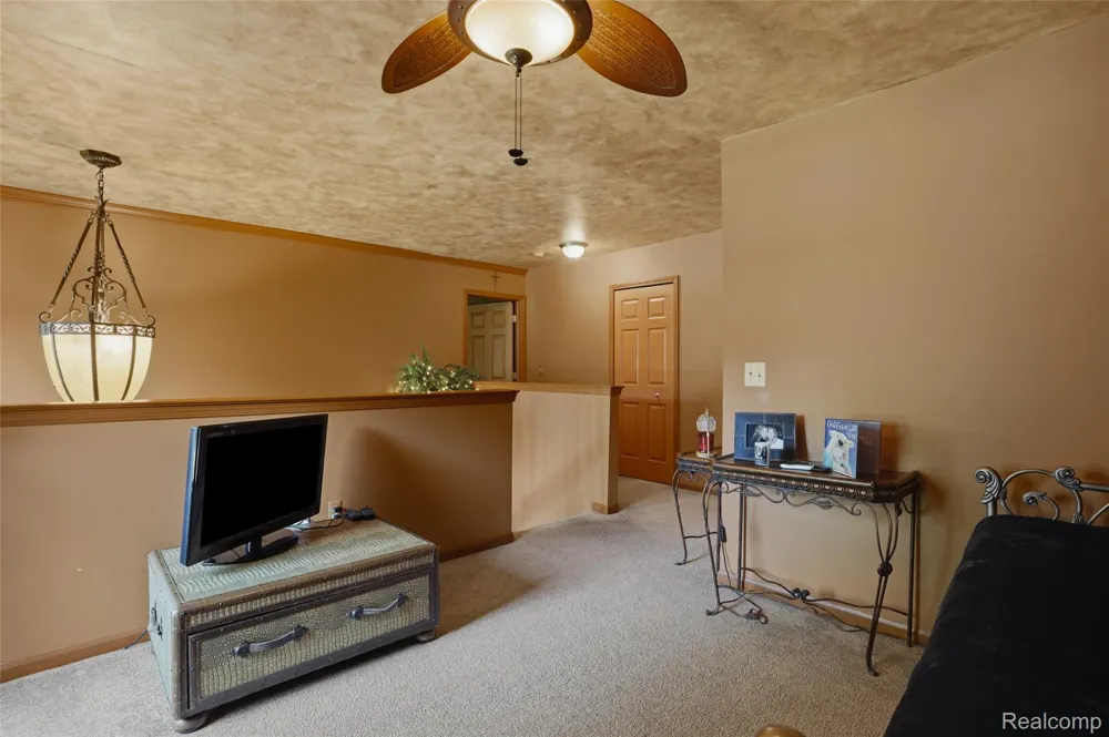 2790 Pine Bluffs Ct. Highland Charter Township, MI 48357